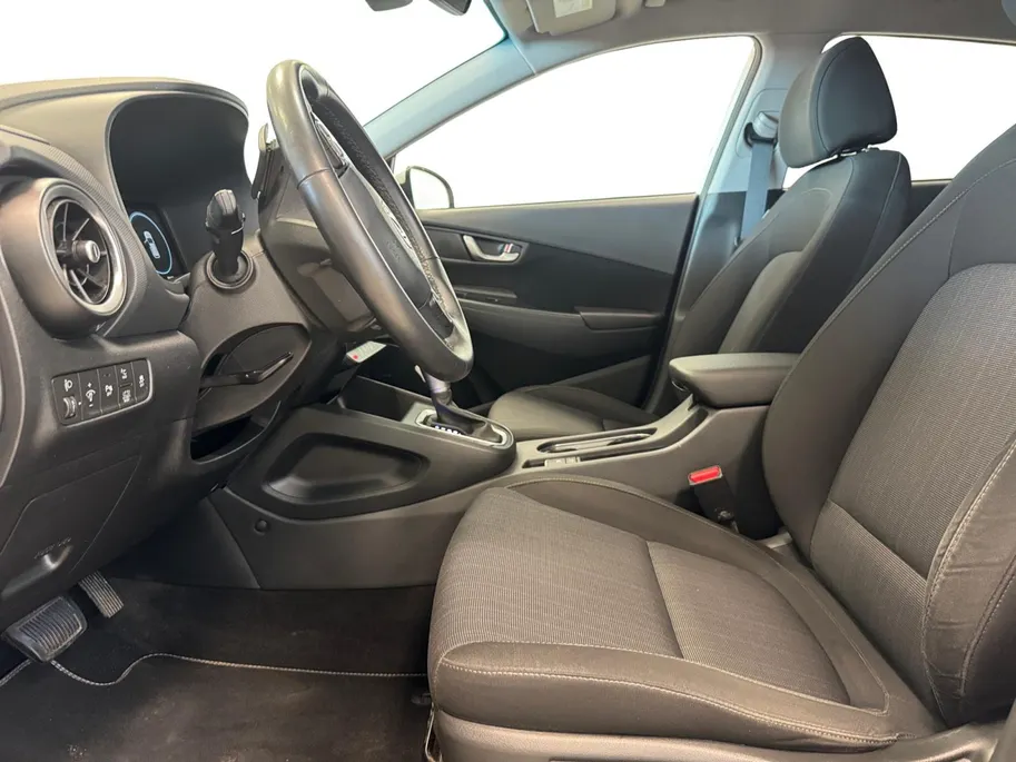 Hyundai Kona 1.6 HYBRID | AUTOMAAT | FASHION | 18'' VELGEN | NAVI | CAMERA |