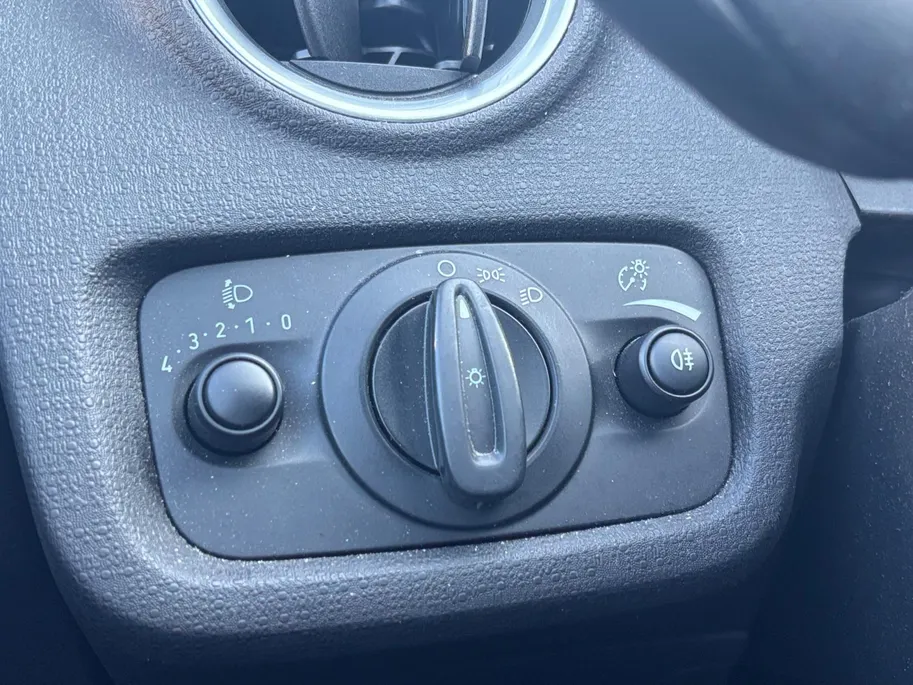 Ford Fiesta 1.0 Style | Airco | Navigatie | Bluetooth | Elektrische ramen | 12 maanden garantie |