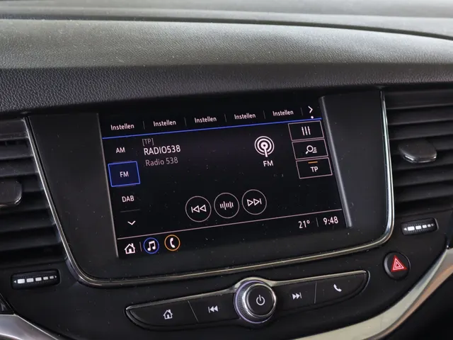 Opel Astra Sports Tourer 1.2 Design & Tech | Camera