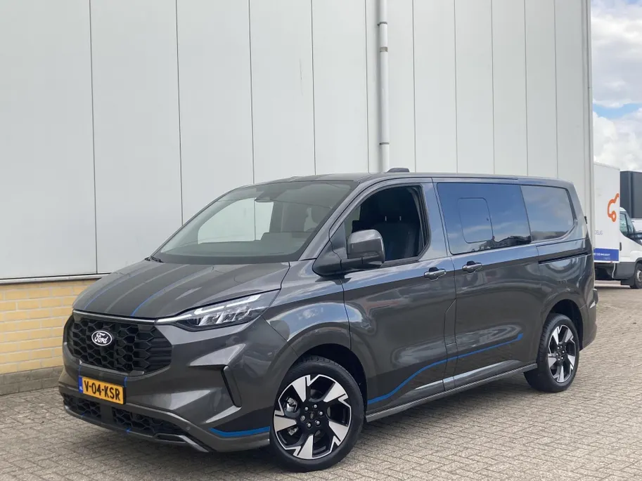 Ford Transit Custom 320 2.0 TDCI 170 pk L1H1 Sport DC AWD Dubbele Cabine - AWD - Elektrische schuifdeuren - Wegklapbare Trekhaak - 360gr Camera