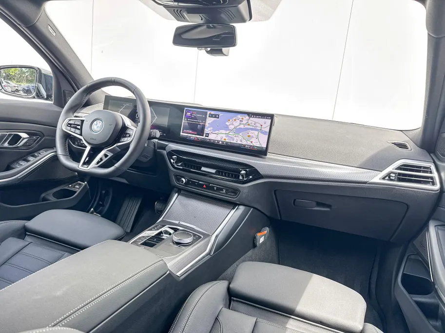 BMW 3 Serie Touring 330e