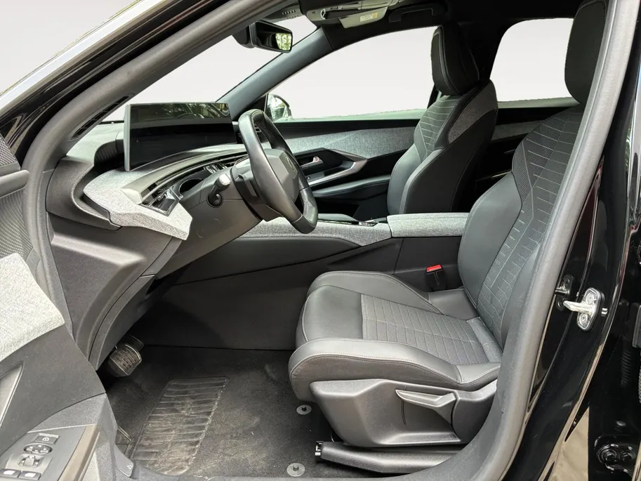 Peugeot 3008 Allure NIEUW MODEL | HYBRIDE | NAVI | LM VELGEN