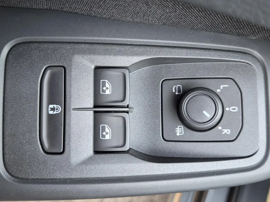 Ford Tourneo Connect Titanium 1.5 PHEV 7 persoons