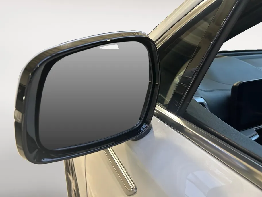 Kia Sorento 1.6 T-GDi Plug-in Hybrid 4WD ExecutiveLine 7p Apple Carplay / Android Auto | Navigatiesysteem | Elektrisch Verstelbare Voorstoelen | Bestuurdersstoel Met Geheugen | Stoelkoeling + Stoelverwarming | Stuurverwarming | Elektrisch Bedienbare Achterklep | Elek