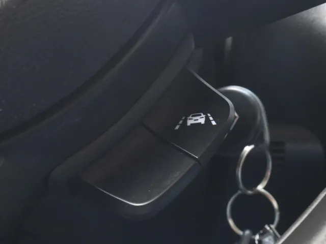 Suzuki Swift 1.2 Select Hybrid Adaptive Cruise | Carplay