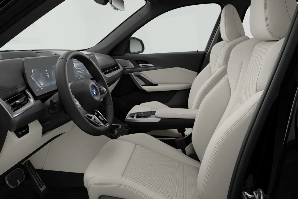 BMW iX1 xDrive30 Launch Edition 67 kWh