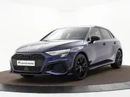 Audi A3 Sportback 35 TFSI 150pk S-tronic S edition · Apple/Android Car Play · Navigatie · Elek. Achterklep · P-Sensoren · Cruise Control · Zwart Optiek · 19'' Inch ·