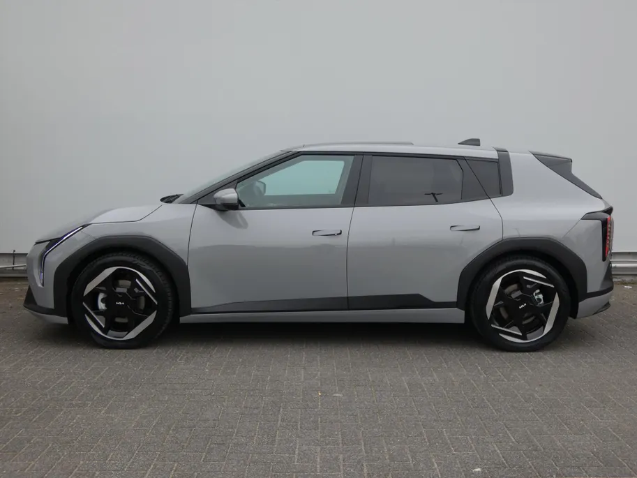 Kia EV4 58,3 kWh 204PK Plus Advanced
