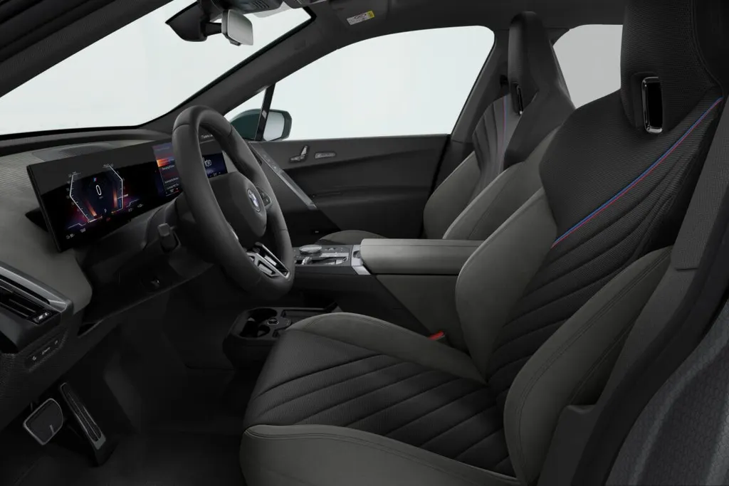 BMW iX xDrive60 112 kWh