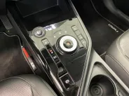 Kia Niro 1.6 GDi Hybrid DynamicPlusLine | Demo | Direct Beschikbaar! | Leder | Schuif/Kantel dak | Navi | Camera | Stoel + Stuurverwarming | Elektr. Achterklep | Head-Up Display |