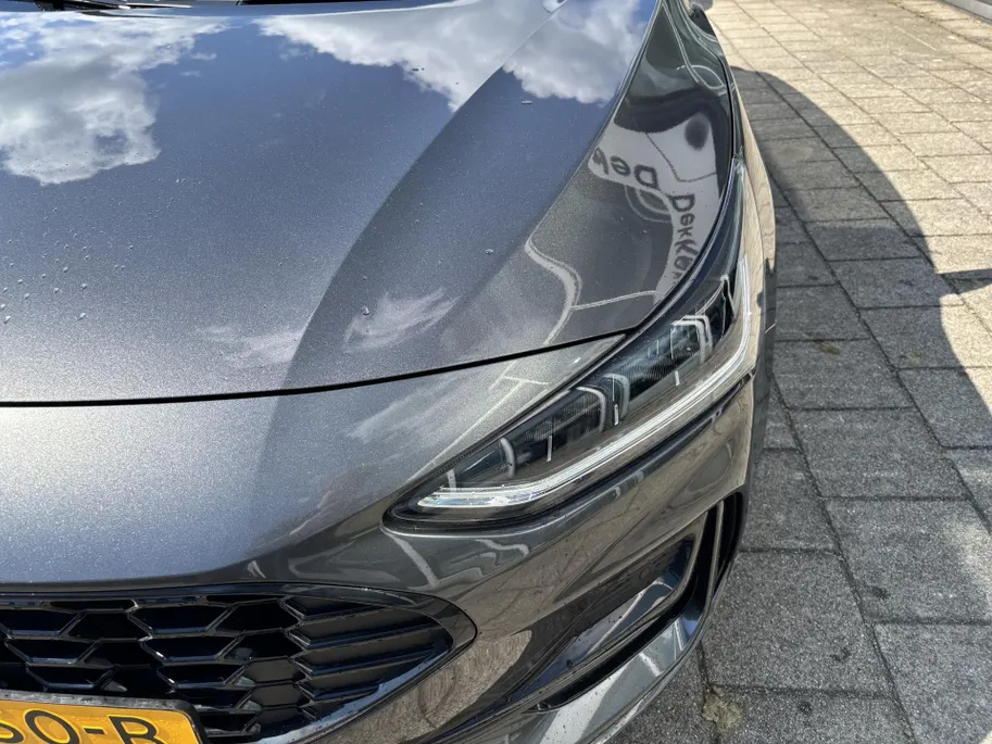 Ford Focus Wagon 1.0 EcoBoost Hybrid ST Line X
