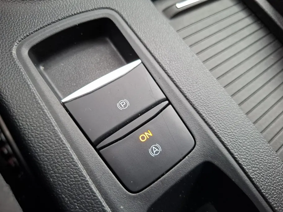 Ford Focus Wagon 1.0 EcoBoost Hybrid Titanium X | NL-auto | 1e Eigenaar | Winterpack | Driver Assistancepack | El. Trekhaak | Adaptieve Cruise Control | BLIS | El. Achterklep | Camera | B&O | AGR Bestuurdersstoel |