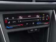 Volkswagen Taigo 1.5 TSI 150pk DSG Style · Camera · Keyless · Matrix LED · Stoelverwarming · 18'Velgen · Dodehoeksensor · ACC ·