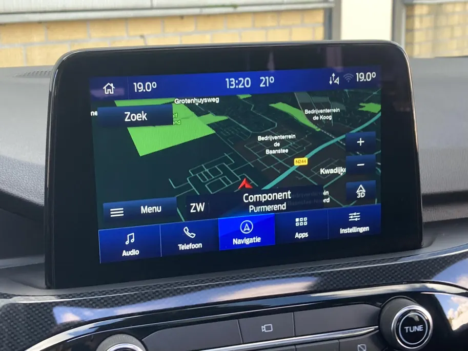 Ford Kuga 2.5 PHEV ST-Line X Elektrisch wegklapbare trekhaak - Panoramadak - 20inch LM Velgen
