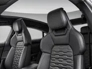 Audi e-tron GT GT 93 kWh 476pk · SOH 92% · Glazendak · 360 Camera · Luchtvering · Stoelventilatie · B&O Audio · Matrix LED · 20'' Inch ·