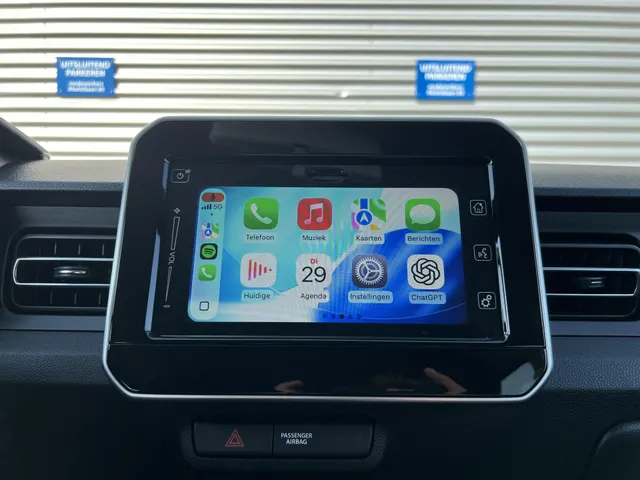Suzuki Ignis 1.2 Smart Hybrid Select Automaat | Lage Kilometerstand | Apple Carplay & Android Auto | Airco | 16' LM Velgen