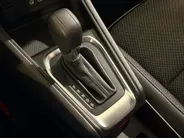 Renault Captur 145PK E-Tech Full Hybrid Techno Automaat | 1e eigenaar | Navi | Climate Control | Apple CarPlay/Android Auto | Camera | Parkeersensoren | Lichtmetalen Velgen | Cruise Control | Full LED |