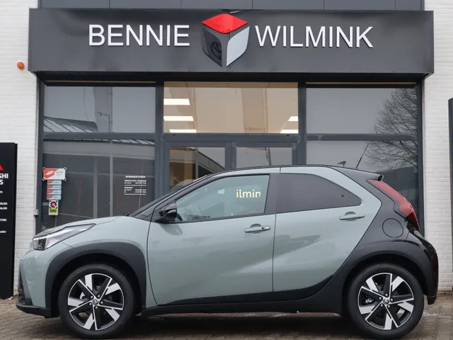 Toyota Aygo X Hybrid 115 pulse | Apple/Android Auto | 17 Inch Lichtmetaal |