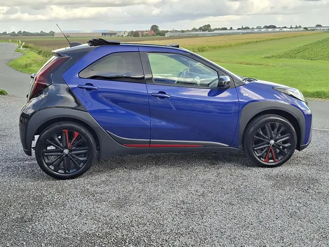 Toyota Aygo X 1.0 VVT-i S-CVT Premium CABRIO | NL-auto | rijklaarprijs !!