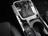 Kia ProCeed 1.5 T-GDi GT-Line | Trekhaak | Schuifdak | Stuur-/stoelverwarming | Camera | Dodehoek detectie | Telefoonlader | Cruise adapt. | 17' LM | LED |