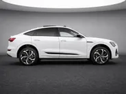 Audi e-tron Sportback 55 quattro S edition 95 kWh 408pk · SOH 99,2% · Panoramadak · 360 Camera · Bang & Olufsen Sound · Afneembare Trekhaak · Matrix LED · Apple/Android Car Play ·