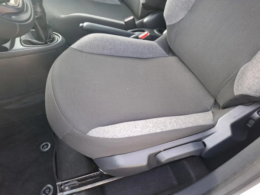 Toyota Aygo X 1.0 VVT-i MT Play | AIRCO | APPLE/ANDROID AUTO | CRUISE | CAMERA | E-CALL |