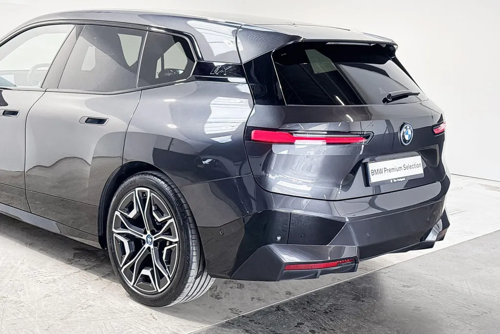 BMW iX xDrive40 High Executive Sportpakket