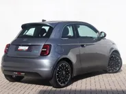 Fiat 500e La Prima 42 kWh | Pano | Navi | Camera | Carplay | 18'