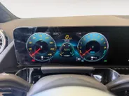 Mercedes-Benz GLA 250e | BUSINESS SOLUTION | AMG | PLUS PAKKET | TREKHAAK | NL-AUTO |