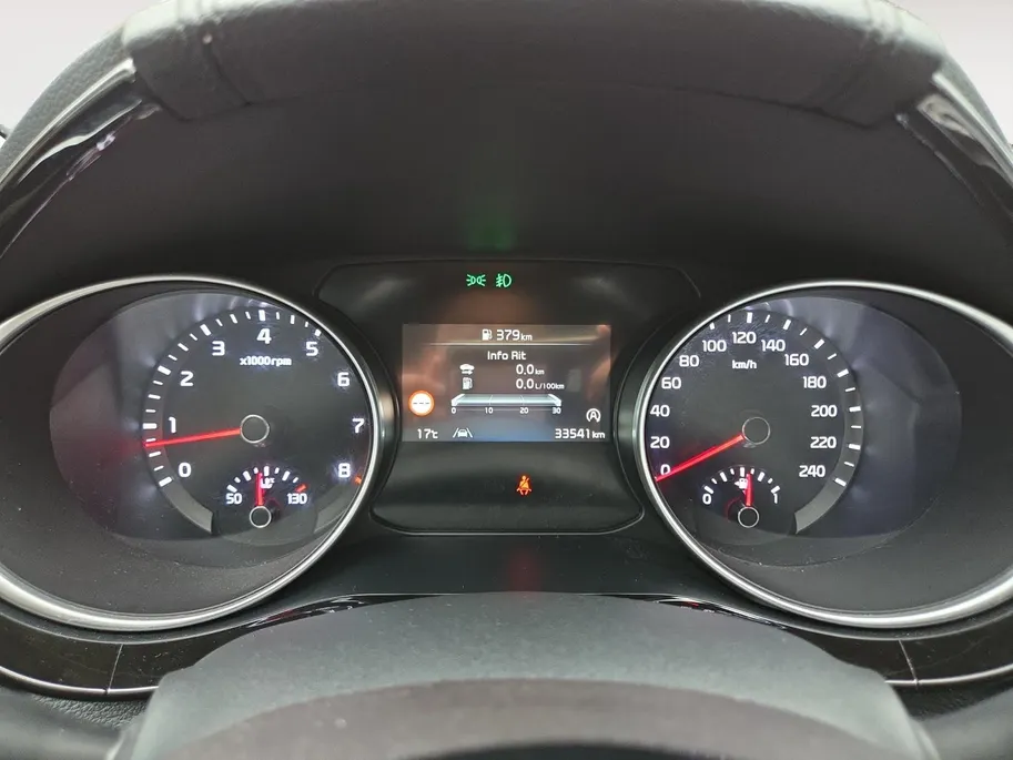 Kia Ceed Sportswagon 1.5 T-GDi DynamicPlusLine 160 PK | Dealer onderhouden | Fabrieksgarantie | Camera | Carplay | Cruise Control Adaptief | stoelverwarming | NAP | 12 Maanden BOVAG Garantie |