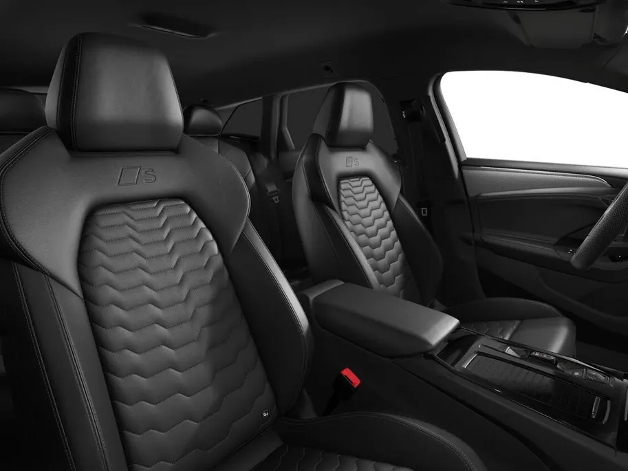 Audi A6 e-tron S edition performance 100 kWh 367 PK · Trekhaak elek. wegklapbaar · Optiekpakket zwart · Winterpakket