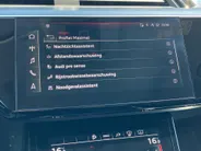 Audi e-tron Sportback 55 quattro S Line 95 kWh 300kW/408PK · Panoramadak · Trekhaak · Camera · Leder · Stoelverwarming · Drive select ·  Garantie t/m 18-10-2027 of 100000km.