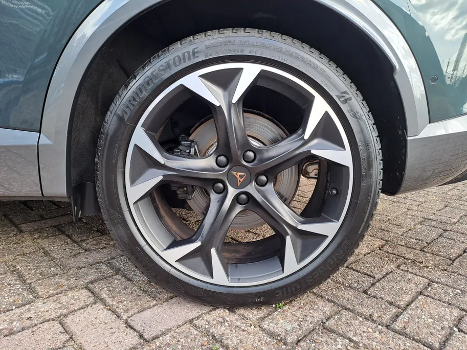 CUPRA Formentor 1.4 e-Hybrid VZ Copper Edition | Voorstoelen verwarmd | Automaat | ECC | Navi | Leer | Stuur verwarmd | Apple Carplay/Android Auto | Cruise control adaptief | SOH 93,6%