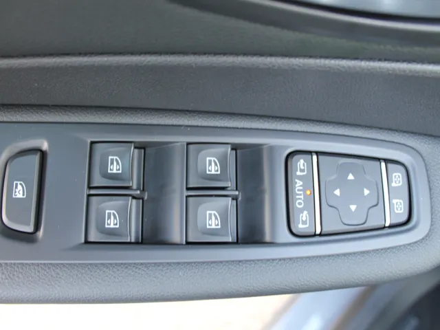 Renault Captur 1.2 TCe 120 PK Intens | Automaat | Camera achter |