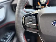 Ford Puma 1.0 EcoBoost Hybrid ST-Line X Automaat UIT VOORRAAD I DRIVER ASSISTANCE PACK I WINTER PACK I B&O SOUND SYSTEM I APPLE CARPLAY / ANDROID AUTO I
