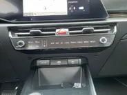 Kia Niro 1.6 GDi Hybrid DynamicLine | Adaptive cruise control | Keyless entry | Navigatie | Climate control