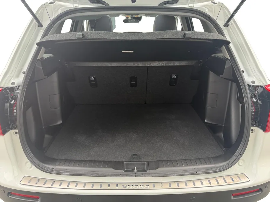 Suzuki Vitara 1.4 Boosterjet Style Smart Hybrid AllGrip | Navigatie | Adapt. cruise / climate control | Camera | Schruif/kanteldak |