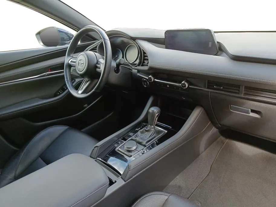 Mazda 3 2.0 e-SkyActiv-X M Hybrid 180 Luxury | Apple Carplay/Android Auto | Cruise control adaptief met Stop&Go | Dodehoek detectie | Climate control