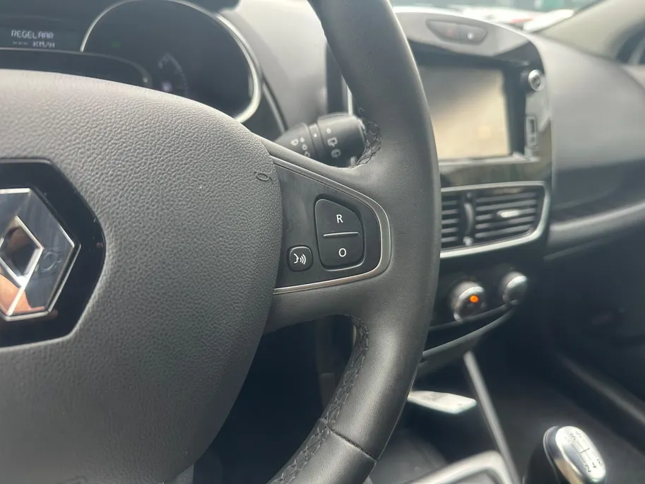 Renault Clio 0.9 TCe Limited | Cruise | Airco | lichtmetaal |