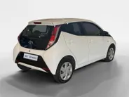 Toyota Aygo 1.0 VVT-i x-play *Telefoon*Camera*Airco*Cruise*Mooie Auto!