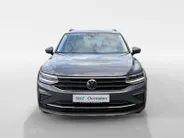 Volkswagen Tiguan 1.5 TSI Life | Draadloos Carplay | Navi | Clima | Camera | Adaptive Cruise | Elektr. Achterklep | LM Velgen | LED-Koplampen