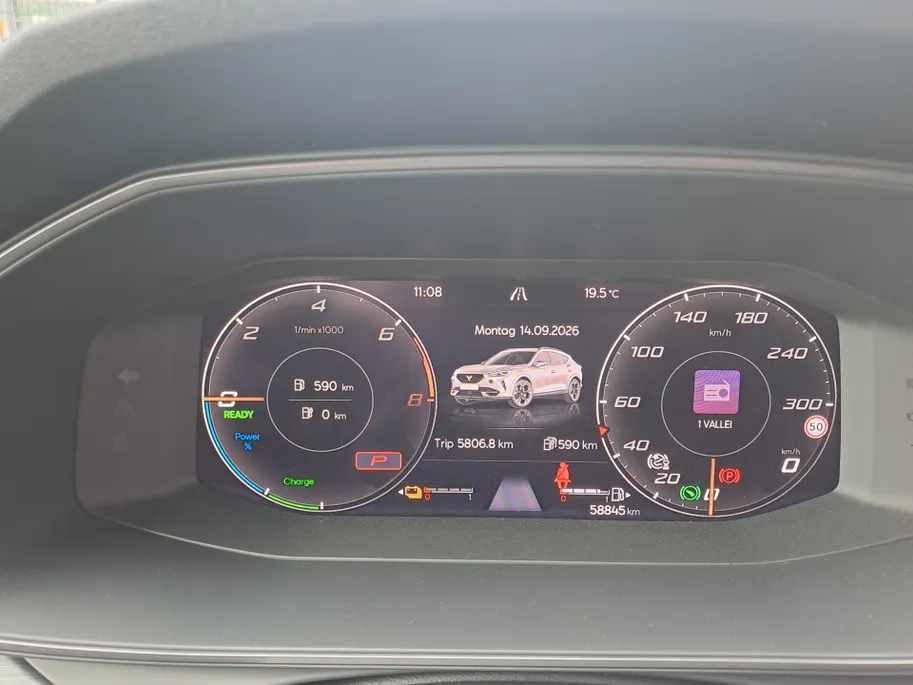 CUPRA Formentor 1.4 e-Hybrid VZ Copper Edition | Voorstoelen verwarmd | Automaat | ECC | Navi | Leer | Stuur verwarmd | Apple Carplay/Android Auto | Cruise control adaptief | SOH 93,6%