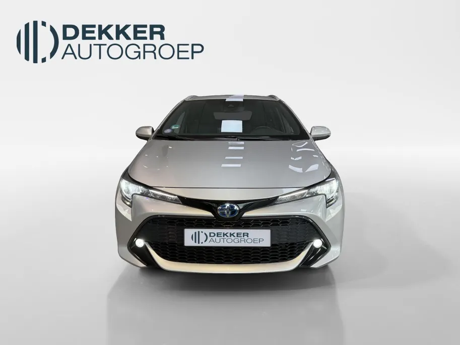 Toyota Corolla Touring Sports 1.8 Hybrid First Edition Trekhaak!