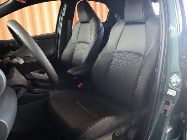 Toyota Yaris Hybrid 130 Executiv | Stoelverwarming | Modeljaarvoordeel €3.500