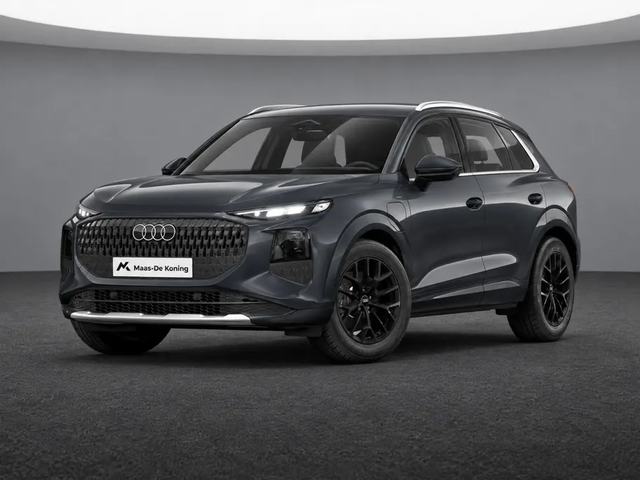Audi Q3 e-hybrid Advanced edition 272 PK · Trekhaak elek. wegklapbaar · Stuurwiel verwarmd · Lichtmetalen 18'' inch velgen