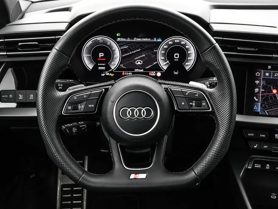 Audi A3 Sportback 40 TFSIe 204pk S-tronic S edition · Camera · Stoelverwarming · Apple/Android Car Play · Park Assist · Navigatie · 17'' Inch · Garantie t/m 27-07-2029 of 100.000km