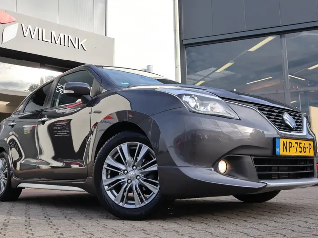 Suzuki Baleno 1.2 Hybrid High Executive Trekhaak | Adaptive Cruise | Body pakket VERKOCHT