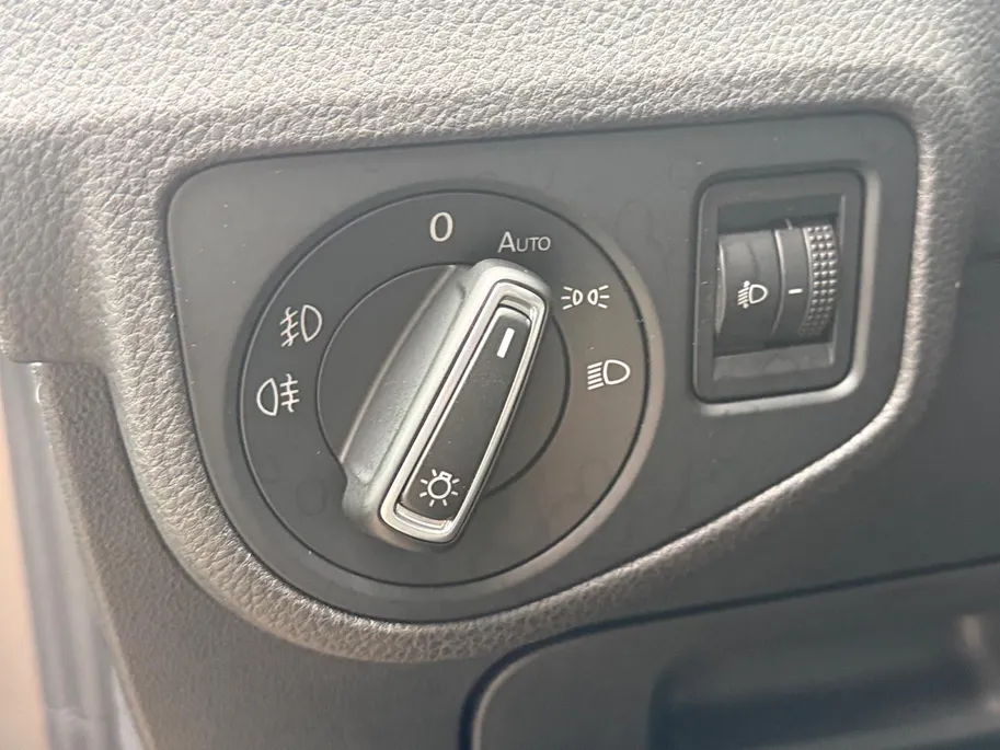 Volkswagen Golf Sportsvan 1.4 TSI Highline | 1e Eigenaar | Trekhaak | Achteruitrijcamera | Navigatie | Elektr. Inklapbare spiegels | 12 maanden garantie! |
