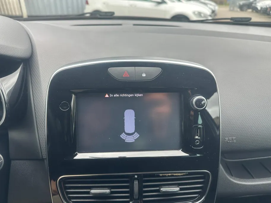 Renault Clio 0.9 TCe Limited | Cruise | Airco | lichtmetaal |