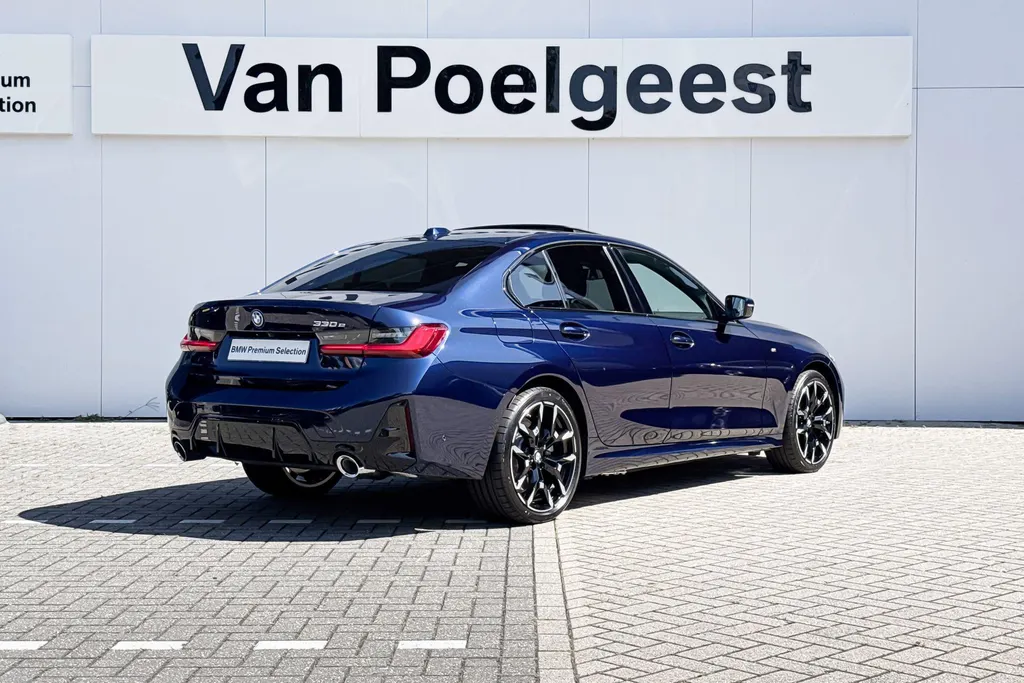 BMW 3 Serie Sedan 330e M Sport Edition